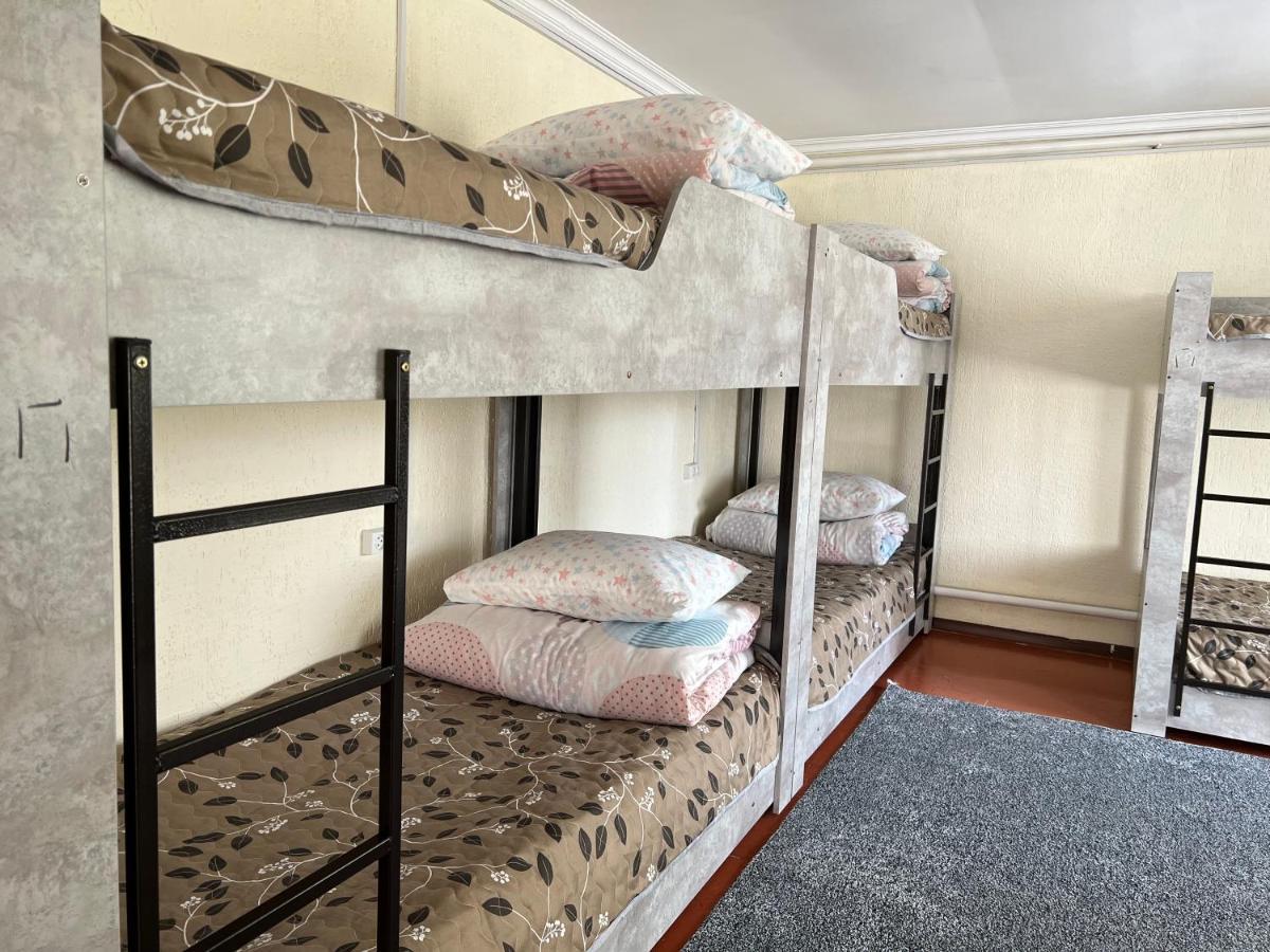 The Nest Hostel Karakol Ngoại thất bức ảnh